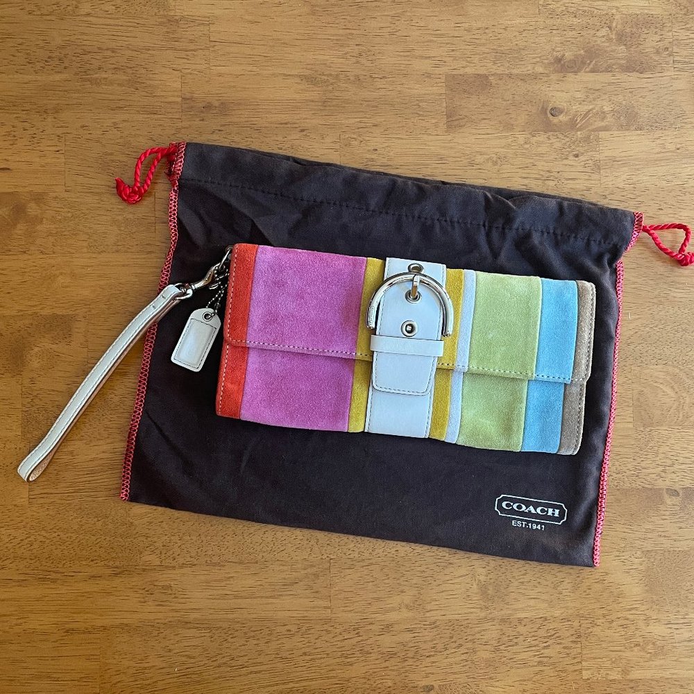 Vintage Coach rainbow suede wristlet - Picture 8 of 8